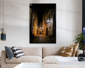 Een straat in avondlicht Florence Italie van Sandra van der Burg