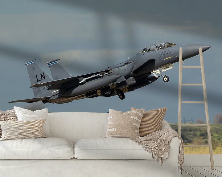 Sfeerimpressie behang: Amerikaanse Luchtmacht F-15E Strike Eagle van Dirk Jan de Ridder