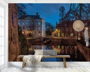 Het huis met de Paarse ramen in Amersfoort van Dennisart Fotografie