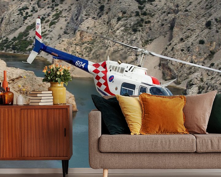 Sfeerimpressie behang: Kroatische Luchtmacht Bell 206 Jet Ranger van Dirk Jan de Ridder