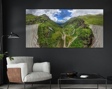 Panorama vanaf de Moiry dam in Zwitserland by Dennis van de Water