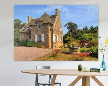 Französisches Landhaus an der Smaragdküste in der Bretagne von Dennis van de Water