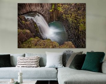 Gros plan sur les Litlanesfoss en Islande sur Gerry van Roosmalen