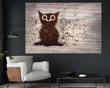 Night owl on wood