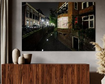 De Kromme Nieuwegracht in Utrecht van Donker Utrecht