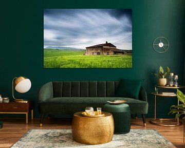 Storm over een landshuis is Toscane van Damien Franscoise