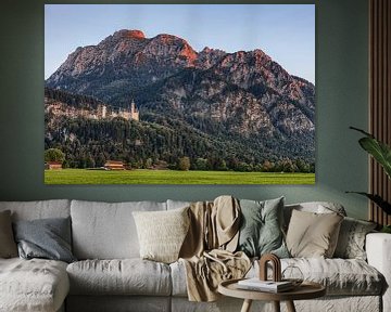 Alpine gloed bij kasteel Neuschwanstein van Uwe Ulrich Grün