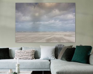 Stormachtig strand van Schiermonnikoog