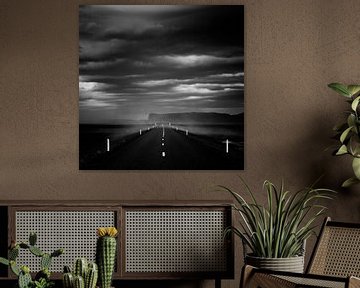 The dark road - Iceland van Arnold van Wijk