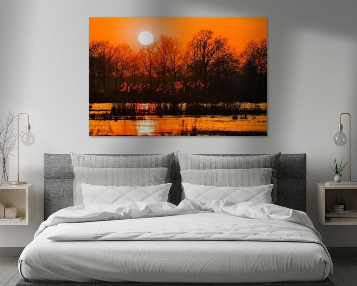Sfeerimpressie: Zonsondergang in oranje tinten van René van der Horst