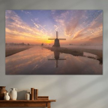 Windmühlen bei Sonnenaufgang Alkmaar Niederlande