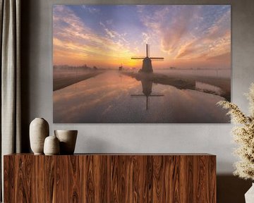 Moulins à vent au lever du soleil Alkmaar Pays-Bas sur Stuart Dayus