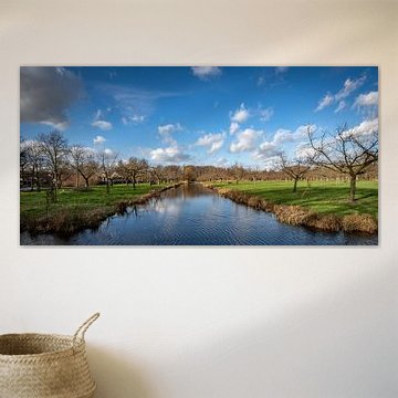 Ciel nuageux belles sur le domaine du verger Bredius Woerden