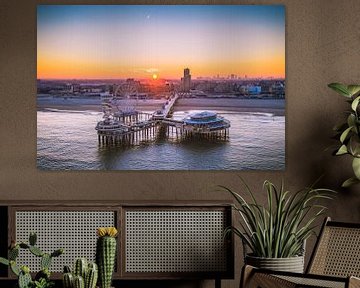 Der Pier Scheveningen! Sonnenaufgang von Peter Haastrecht, van