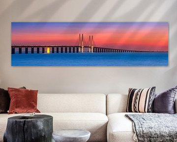 Coucher de soleil au pont de l'Oresund, Malmö, Suède