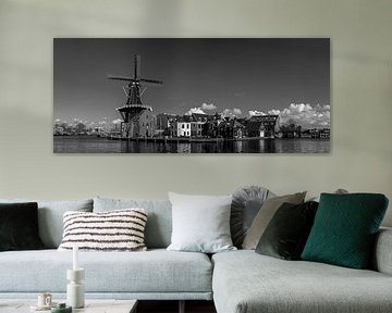 Panorama, Molen de Adriaan in zwart wit van Arjen Schippers