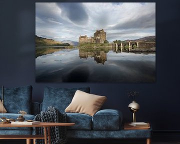 Eilean Donan kasteel met weerspiegeling in Schotland