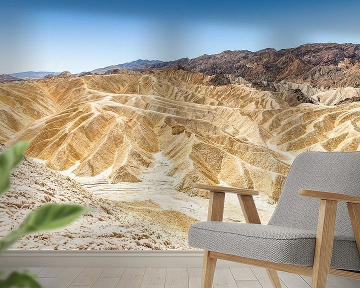Sfeerimpressie behang: De droogte van Death valley van Martijn Bravenboer