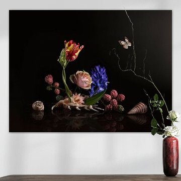 Love is in the shell by Fine Art Flower - Artist Sander van Laar