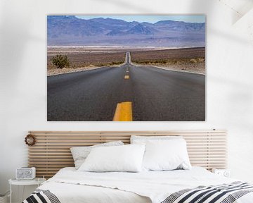 Death valley highway USA van Yannick uit den Boogaard