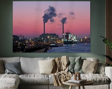 De haven van Rotterdam bij zonsondergang in Nederland by Eye on You