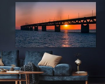Coucher de soleil au pont de l'Oresund, Malmö, Suède sur Henk Meijer Photography
