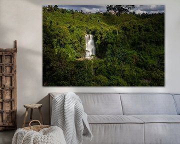 Lang verloren glorie - Bo Bla Waterfall (Vietnam) van Thijs van den Broek