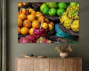 Fruits on a market in Funchal on the island Madeira, Portugal van Rico Ködder