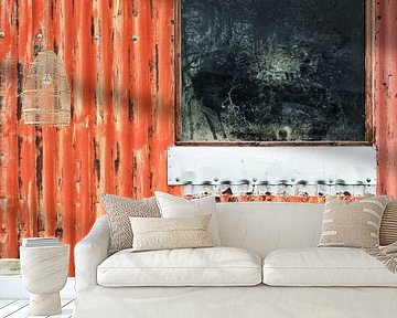 Red wall with window von Lex Schulte