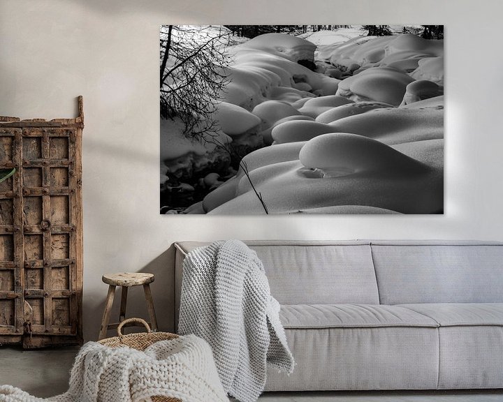 Sfeerimpressie: Natuurlijke sneeuwkussens (pillows) langs de Findelbach van Arthur Puls Photography