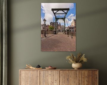 Ophaalbrug de Piet Heynsbrug in Rotterdam Delfshaven van Charlene van Koesveld