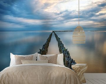 Kust, strand IJsselmeer bij Hindeloopen, Friesland