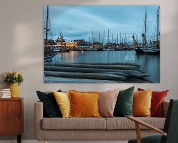 Avondfoto van de haven van Volendam tijdens de Pieperrace van Jack Koning