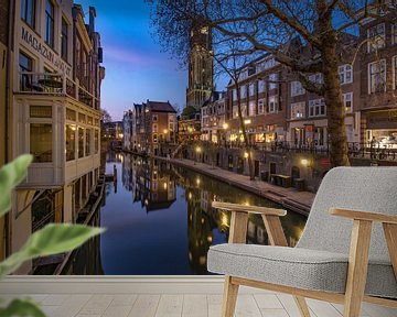 Domtoren en Oudegracht van Utrecht na zonsondergang vanaf de Gaardbrug by Arthur Puls Photography