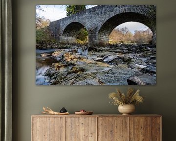 Schotland, waterval onder stenen brug van Remco Bosshard