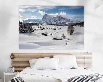 Winter on the Alpe di Siusi van Michael Valjak