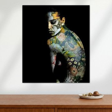 A Woman Painted sur Marja van den Hurk