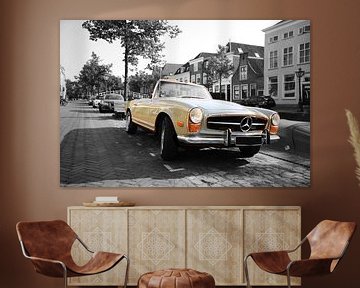 Mercedes Benz vintage retro oldtimer zwart wit goud by Miljko Kucevic