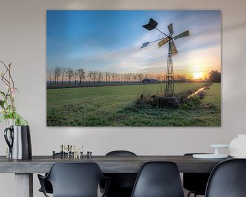 Windmolen in het weiland von Moetwil en van Dijk - Fotografie