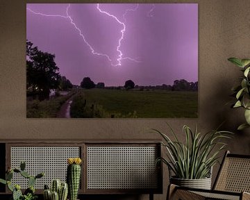 Bliksem boven landgoed Rhijnauwen, Provincie Utrecht van Arthur Puls Photography