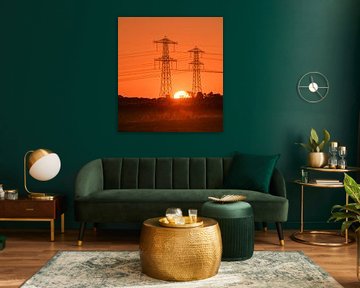 Zonsondergang tussen de electra masten
