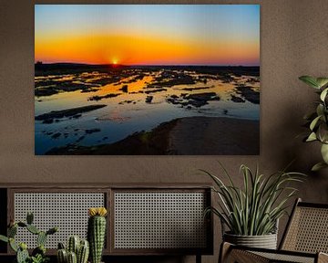 Sunrise over the Olifants river in the Kruger park sur Tim Sawyer