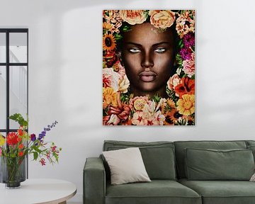Femme du monde - Portrait de femme africaine entourée de fleurs