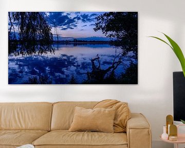 zonsondergang bij het water