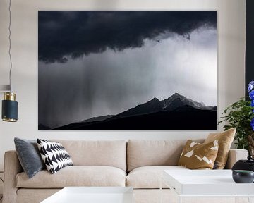 Tempête de pluie au dessus des montagnes sur Hidde Hageman