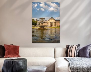 Kurhaus und Brunnen auf dem Bowling Green, Wiesbaden van Christian Müringer