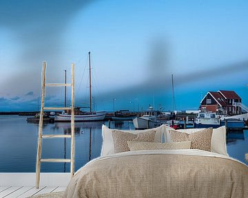 Blick auf den Hafen von Klintholm Havn in Dänemark