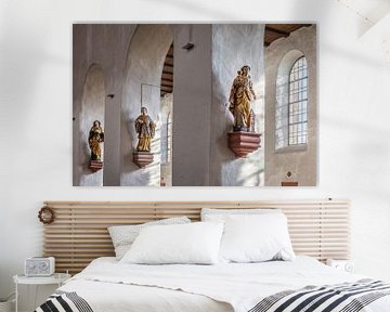 Interieur der Basilika Sankt Ägidius in Mittelheim, Rheingau by Christian Müringer