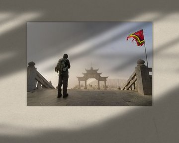 Vers la porte - Fansipan, Sa Pa, Vietnam sur Thijs van den Broek