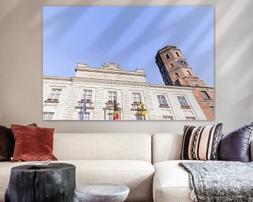 foto van het gemeentehuis - stadhuis - belfort van Menen met blauwe lucht , West-Vlaanderen , Belgie van Fotografie Krist / Top Foto Vlaanderen